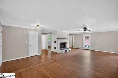 320 Hamburg Road, Easley, SC 29640 - Photo 5