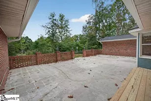 320 Hamburg Rd, Easley, SC 29640 - Photo 31