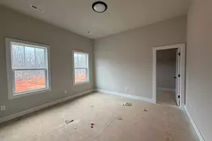 4007 Hollybank Dr, Spartanburg, SC 29303 - Photo 11