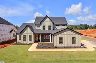 4007 Hollybank Dr, Spartanburg, SC 29303 - Photo 1