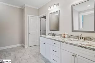 107 Queens Ct, Greenwood, SC 29649 - Photo 19