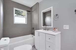 145 Margaret St, Easley, SC 29640 - Photo 5