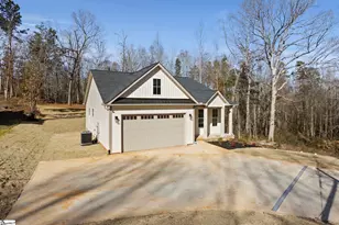 85 Robinson Rd, Taylors, SC 29687 - Photo 3