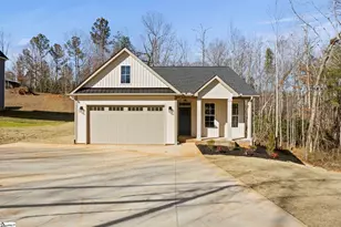 85 Robinson Rd, Taylors, SC 29687 - Photo 1