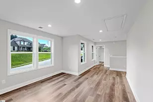 709 Rockcliff St, Greenville, SC 29617 - Photo 9