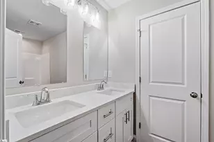 709 Rockcliff St, Greenville, SC 29617 - Photo 11