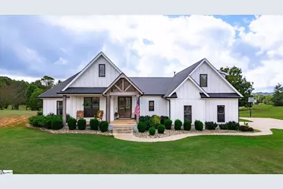 2015 Walhalla Highway, Pickens, SC 29671 - Photo 1