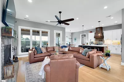 2015 Walhalla Highway, Pickens, SC 29671 - Photo 9