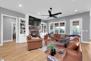 2015 Walhalla Hwy, Pickens, SC 29671 - Photo 5