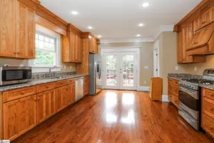 30 Rowley St, Greenville, SC 29601 - Photo 19