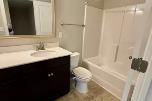 211 Slate Dr, Boiling Springs, SC 29316 - Photo 15