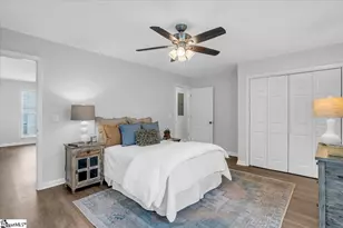 304 Pine St, Greer, SC 29650 - Photo 13