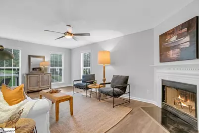 304 Pine Street, Greer, SC 29650 - Photo 5