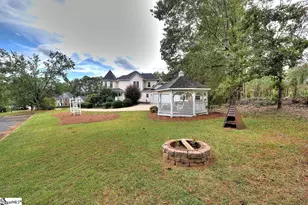 406 Stonewall Dr, Easley, SC 29642 - Photo 47