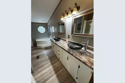 207 Elijah Simmons Road, Woodruff, SC 29388 - Photo 15