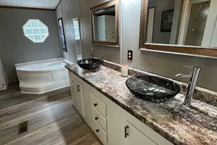 207 Elijah Simmons Rd, Woodruff, SC 29388 - Photo 15