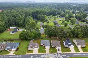 166 Page Creek Blvd, Landrum, SC 29356 - Photo 29