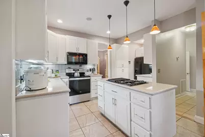 100 Paris Glen Way, Greenville, SC 29609 - Photo 11