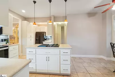 100 Paris Glen Way, Greenville, SC 29609 - Photo 17