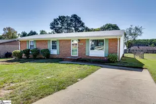 18 Sunrise Dr, Taylors, SC 29687 - Photo 3