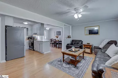 18 Sunrise Drive, Taylors, SC 29687 - Photo 5