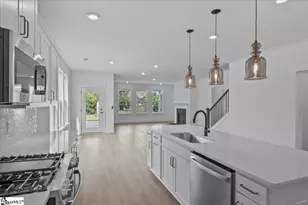 754 Rodin Rd, Moore, SC 29369 - Photo 9