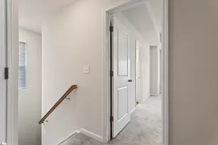 8 Loebner Ln, Simpsonville, SC 29681 - Photo 13