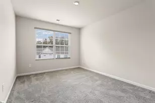 8 Loebner Ln, Simpsonville, SC 29681 - Photo 25