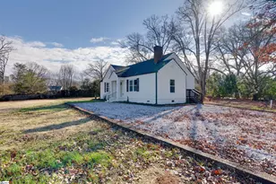 11 Willow Springs Dr, Greenville, SC 29607 - Photo 5