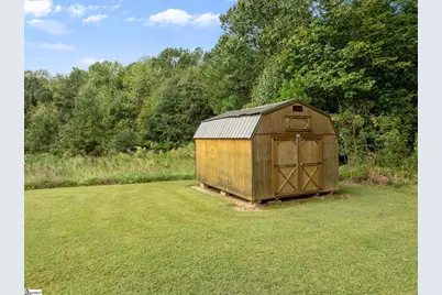 1729 Chesnee Highway, Gaffney, SC 29341 - Photo 15