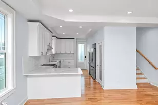 17 Furman St, Greenville, SC 29611 - Photo 13