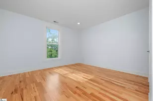 17 Furman St, Greenville, SC 29611 - Photo 27