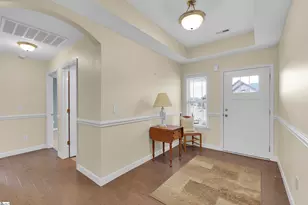 321 Meadowmoor Rd, Greer, SC 29651 - Photo 3