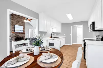 111 W Highway 14, Landrum, SC 29356 - Photo 13