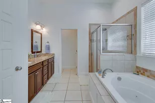 215 Windsor Rd, Greer, SC 29651 - Photo 35