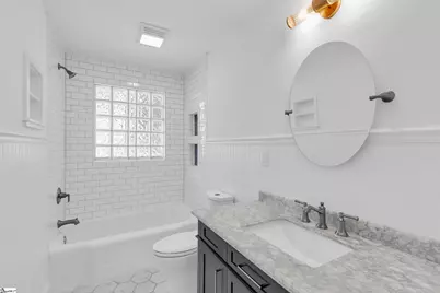 211 Bradley Boulevard, Greenville, SC 29609 - Photo 15