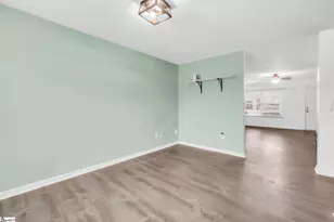 719 Dottie Dr, Boiling Springs, SC 29316 - Photo 9