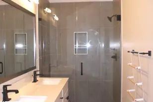 121 W Stone Ave, Greenville, SC 29609 - Photo 25