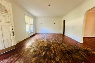 302 Chestnut St, Abbeville, SC 29620 - Photo 5