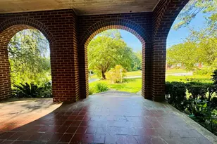 302 Chestnut St, Abbeville, SC 29620 - Photo 3