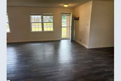 3036 Elmhurst Drive, Boiling Springs, SC 29316 - Photo 3