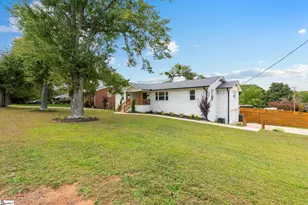 204 Greenacre Rd, Greenville, SC 29607 - Photo 39