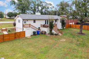 204 Greenacre Rd, Greenville, SC 29607 - Photo 33