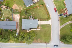 204 Greenacre Rd, Greenville, SC 29607 - Photo 31