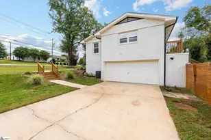 204 Greenacre Rd, Greenville, SC 29607 - Photo 41