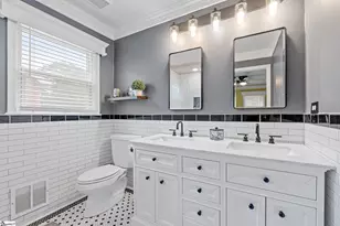 204 Greenacre Rd, Greenville, SC 29607 - Photo 9