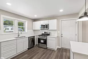 846 Pine Creek Dr, Greenville, SC 29605 - Photo 11