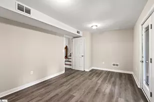 846 Pine Creek Dr, Greenville, SC 29605 - Photo 17