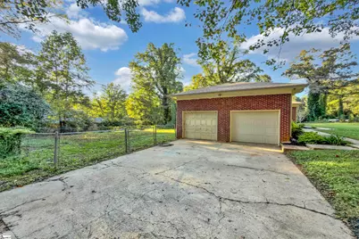 3823 Maid Marion Lane, Spartanburg, SC 29302 - Photo 29