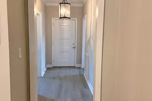 117 Pine St, Greer, SC 29650 - Photo 5